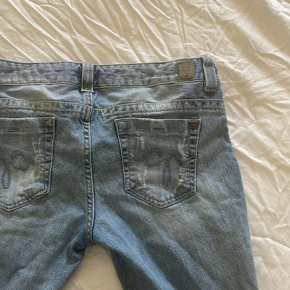 GUESS LOW RISE BOOT CUT - Picture 5 of 5